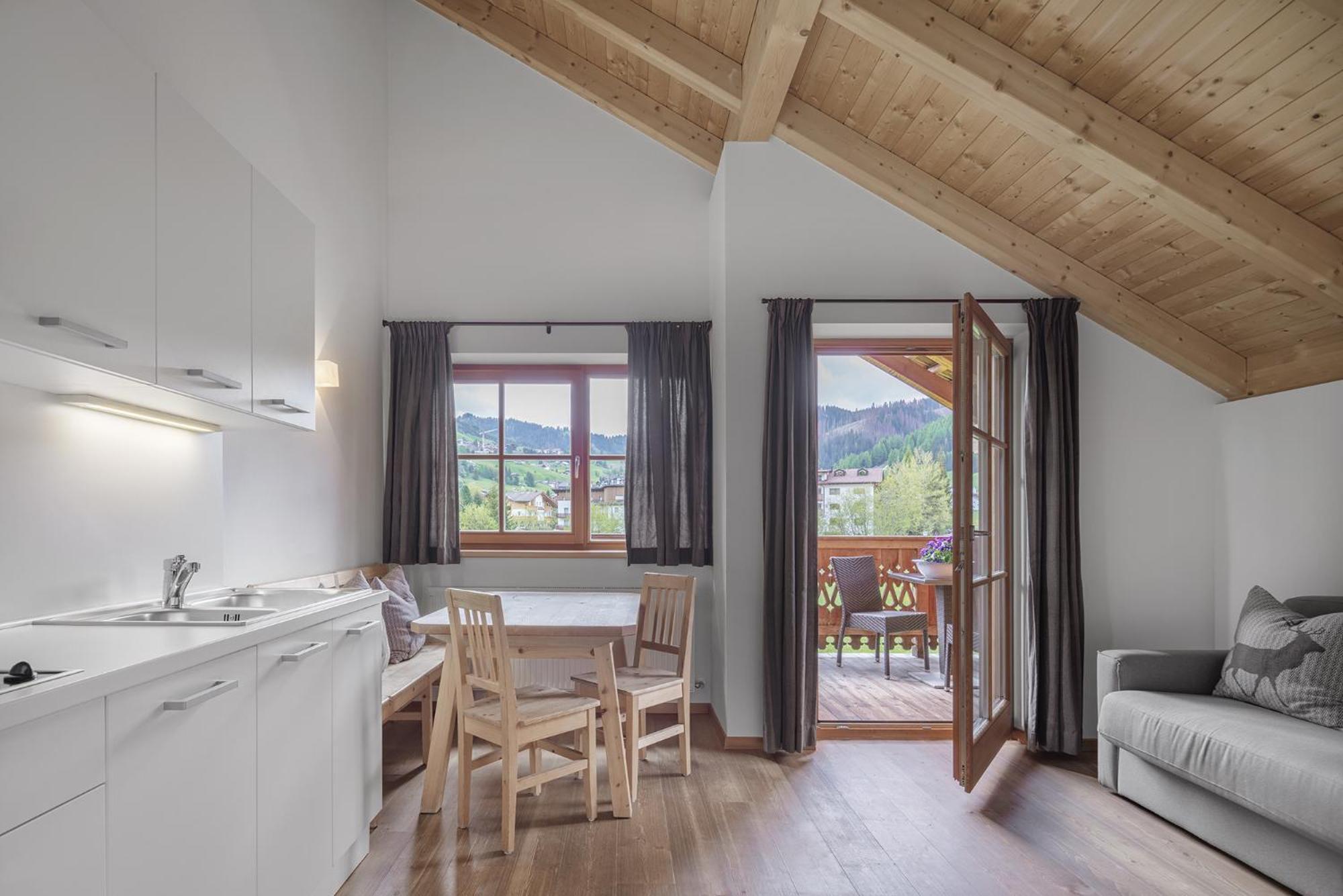 Chalet Ciasa Tino & Sara - Belaval Apartments Corvara In Badia Dış mekan fotoğraf