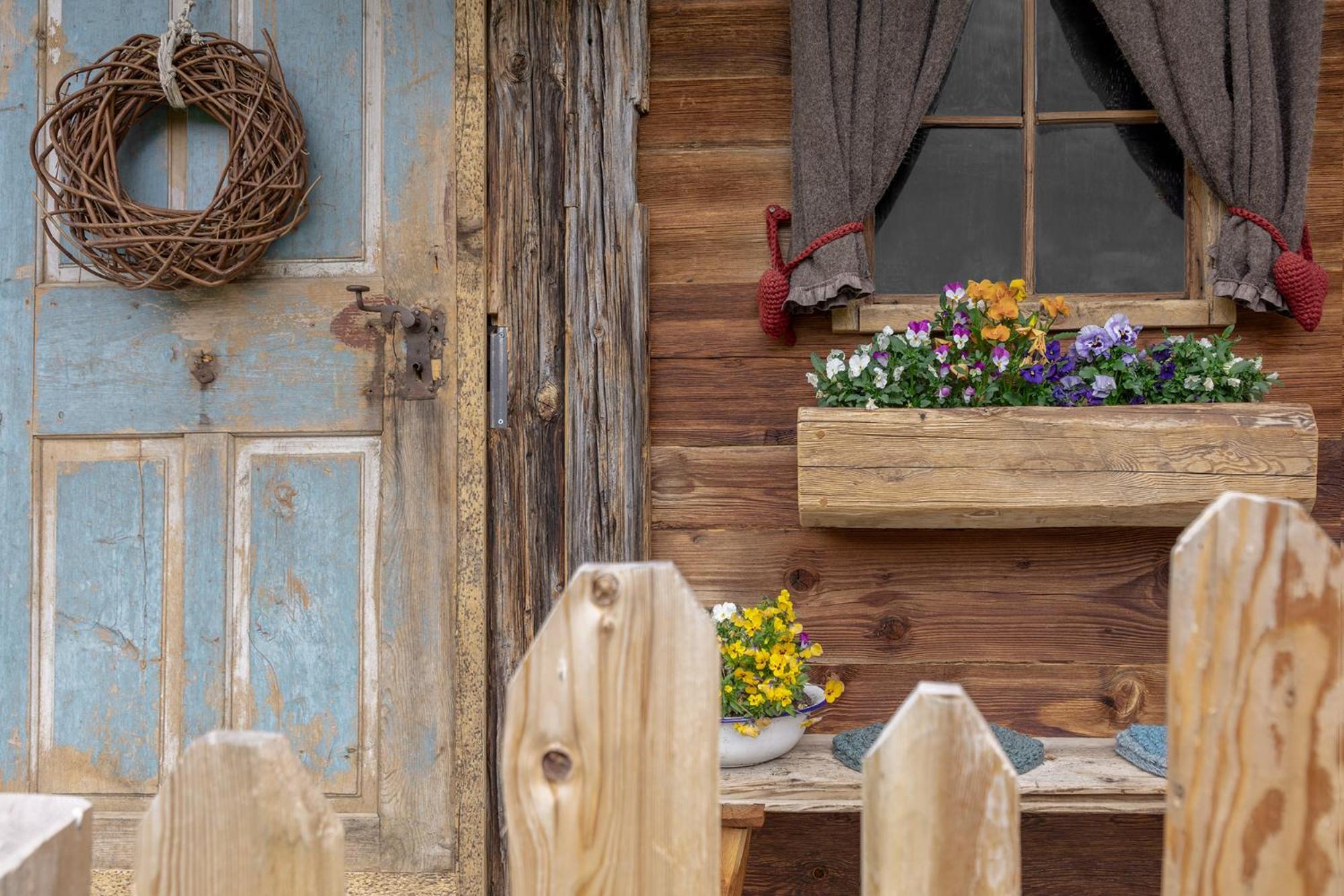 Chalet Ciasa Tino & Sara - Belaval Apartments Corvara In Badia Dış mekan fotoğraf